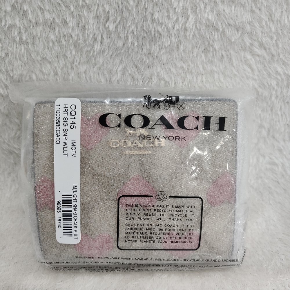 Snap Wallet In Signature Canvas With Heart Print